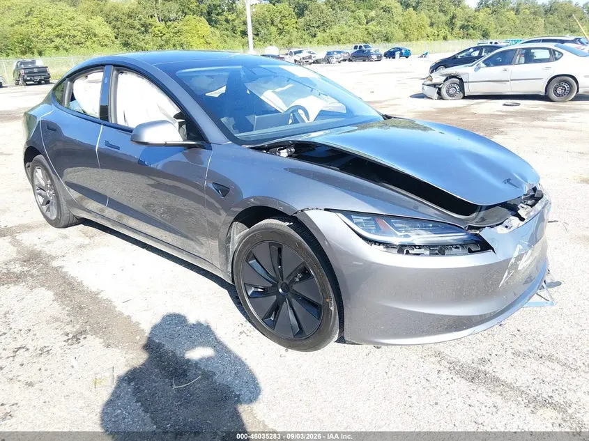 Tesla Model 3 Premium Rear-Wheel Drive/Rear-Wheel Drive 2026
