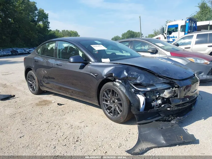 Tesla Model 3 Premium Rear-Wheel Drive/Rear-Wheel Drive 2026