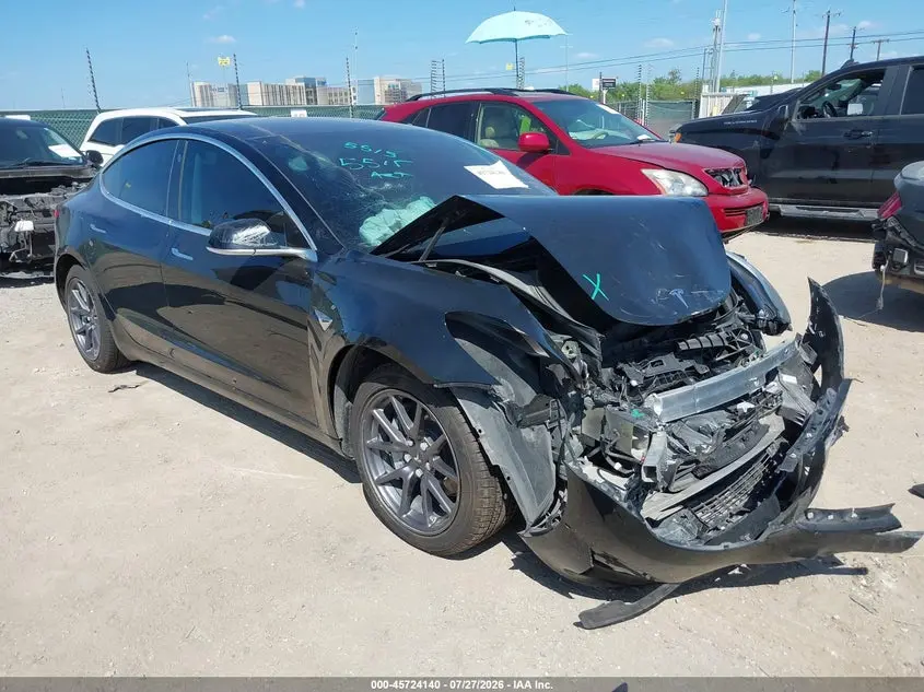Tesla Model 3 Standard Range Plus Rear-Wheel Drive/Standard Range Rear-Wheel Drive 2020