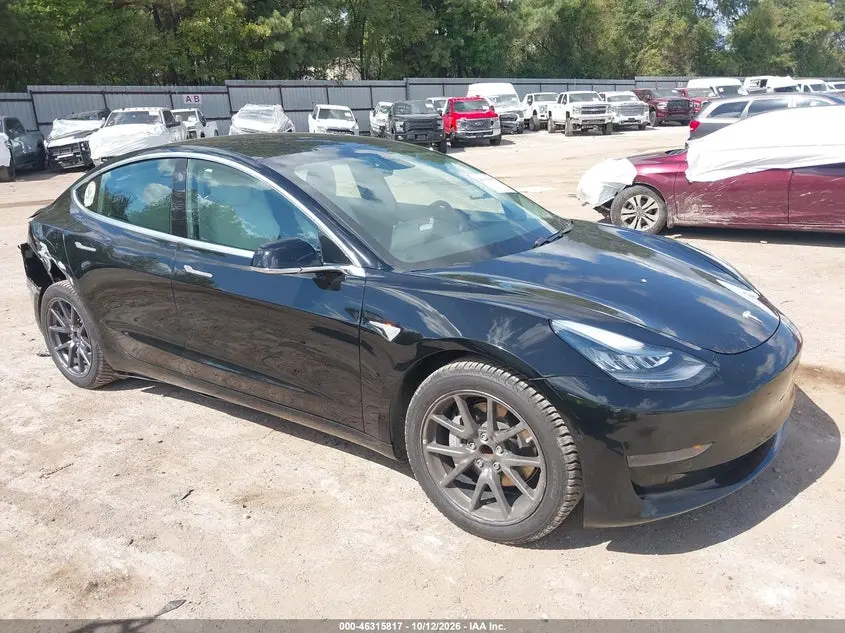 Tesla Model 3 Standard Range Plus Rear-Wheel Drive/Standard Range Rear-Wheel Drive 2020