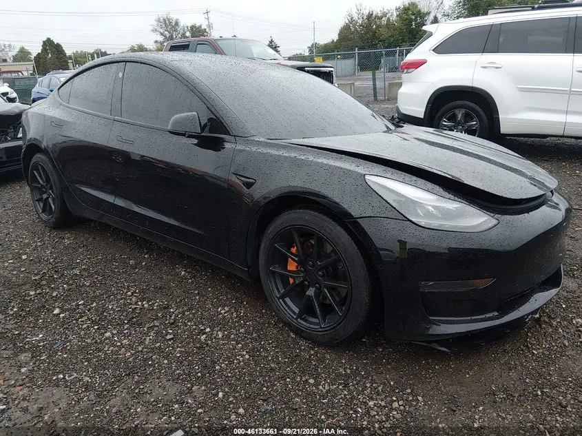 Tesla Model 3 Rear-Wheel Drive 2022