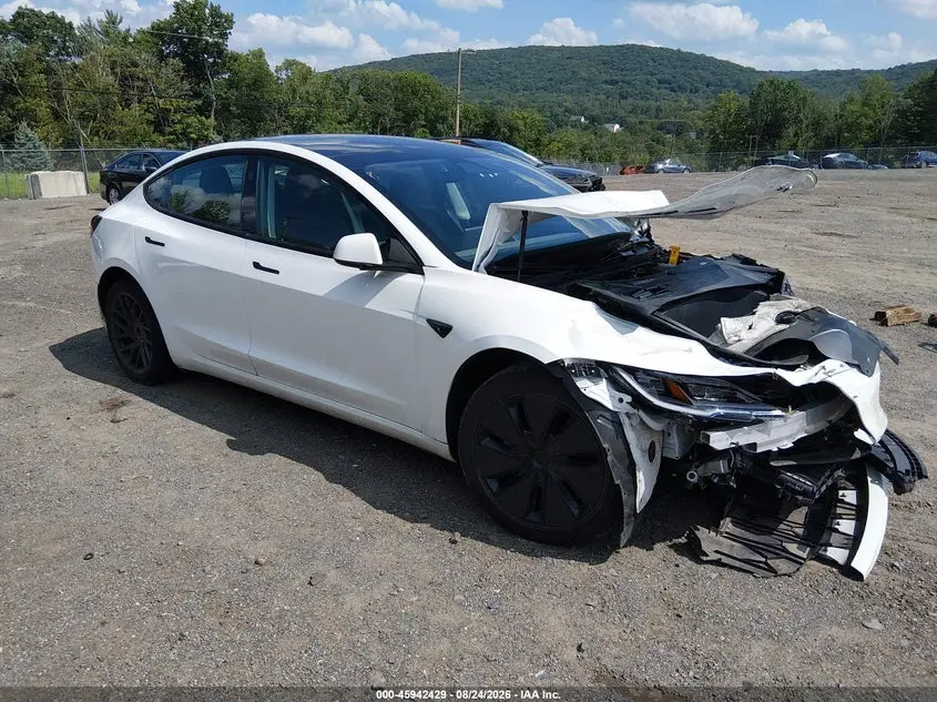 Tesla Model 3 Long Range Dual Motor All-Wheel Drive/Rear-Wheel Drive 2024