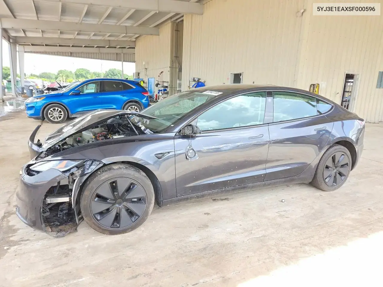 Tesla Model 3 2025