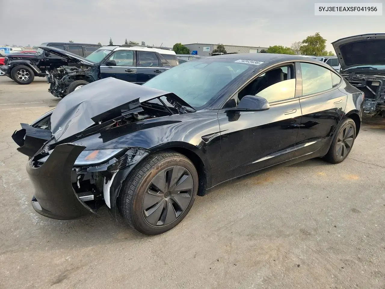 Tesla Model 3 2025