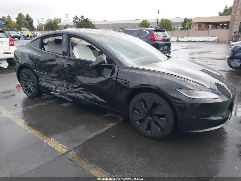 Tesla Model 3 Long Range All-Wheel Drive 2025