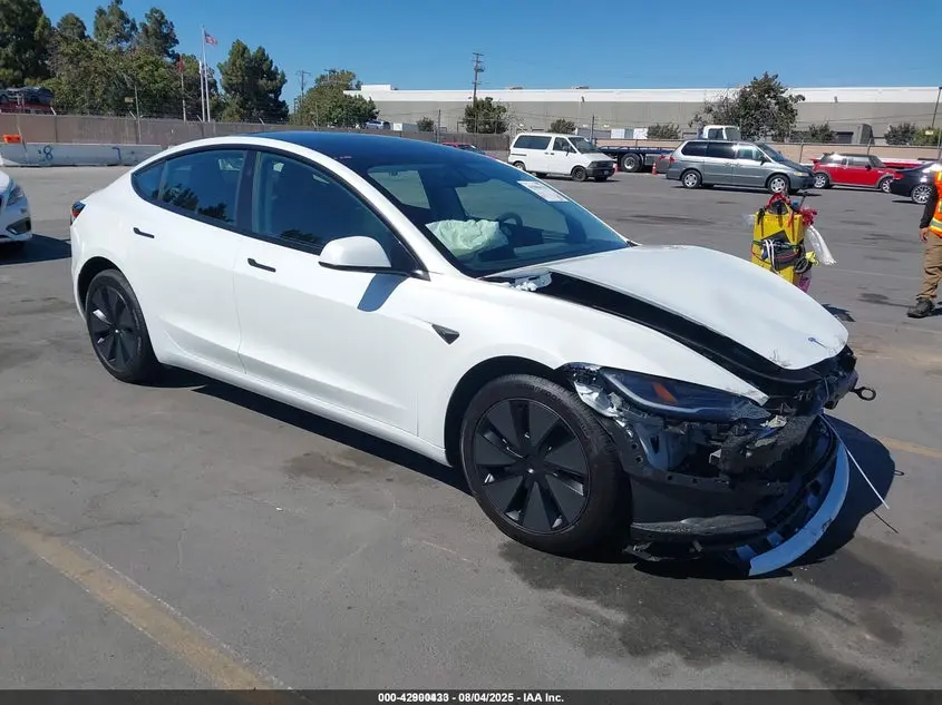 Tesla Model 3 Long Range All-Wheel Drive 2025