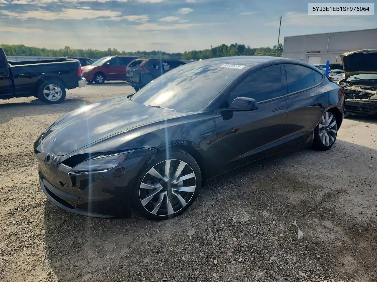 Tesla Model 3 2025