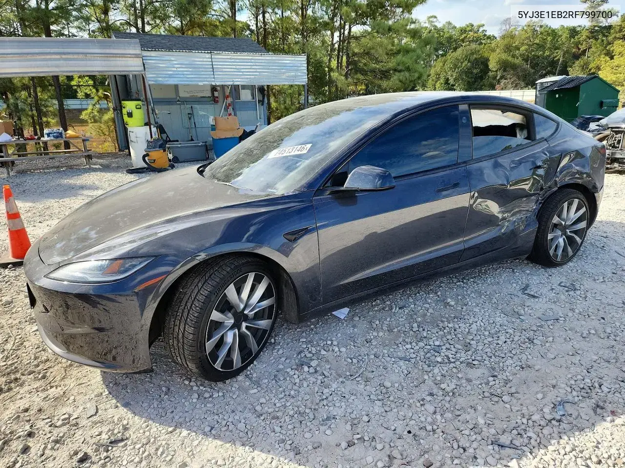 Tesla Model 3 2024