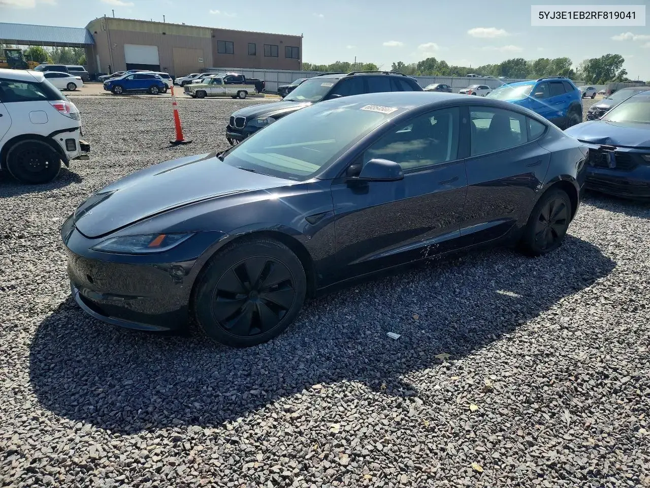Tesla Model 3 2024