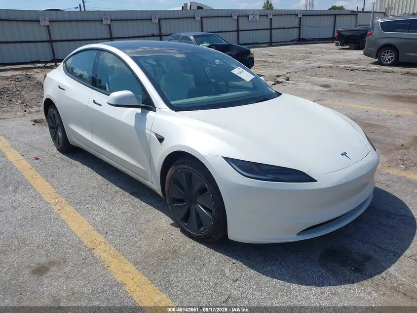 Tesla Model 3 Long Range All-Wheel Drive 2025