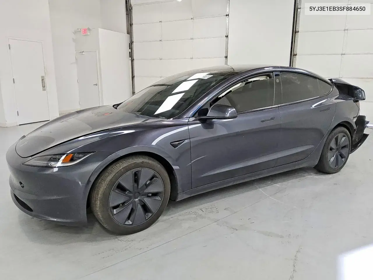 Tesla Model 3 2025