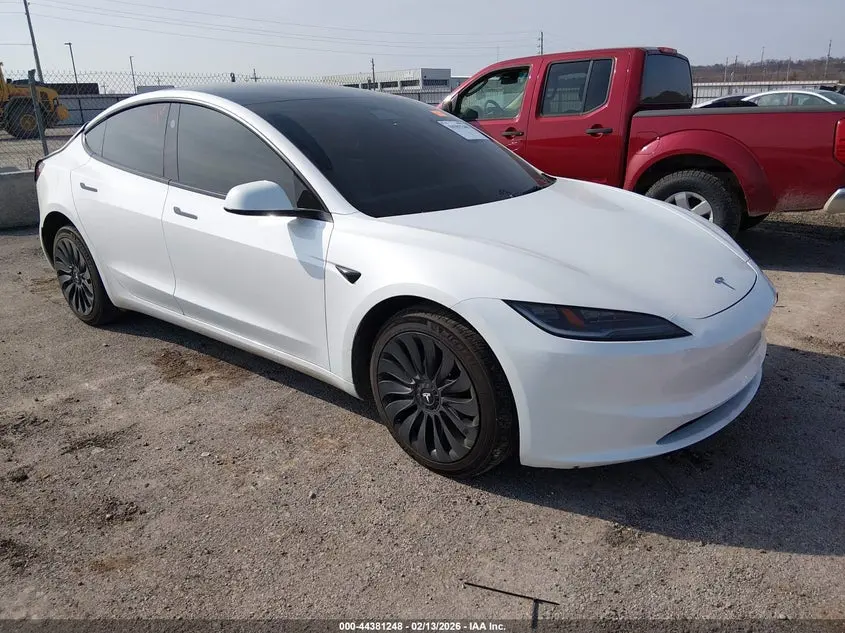 Tesla Model 3 Long Range All-Wheel Drive 2025