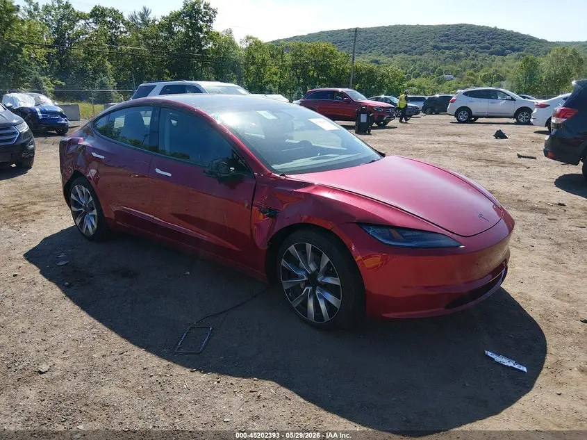 Tesla Model 3 Premium All-Wheel Drive 2026