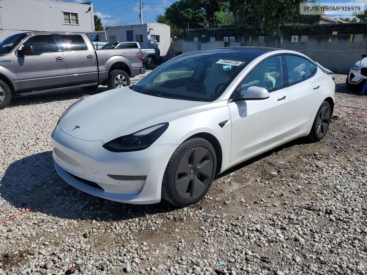 Tesla Model 3 2021