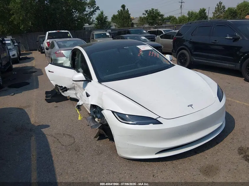 Tesla Model 3 Long Range Dual Motor All-Wheel Drive 2024