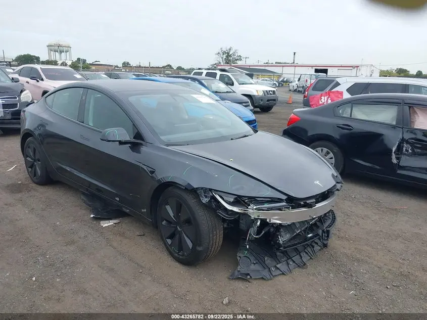 Tesla Model 3 Long Range All-Wheel Drive 2025