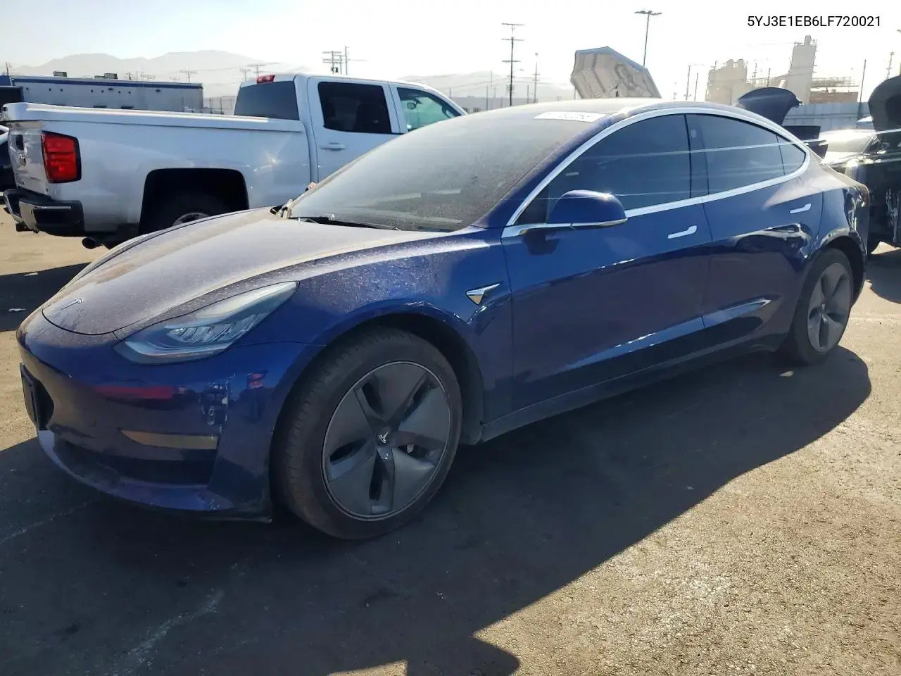 Tesla Model 3 2020