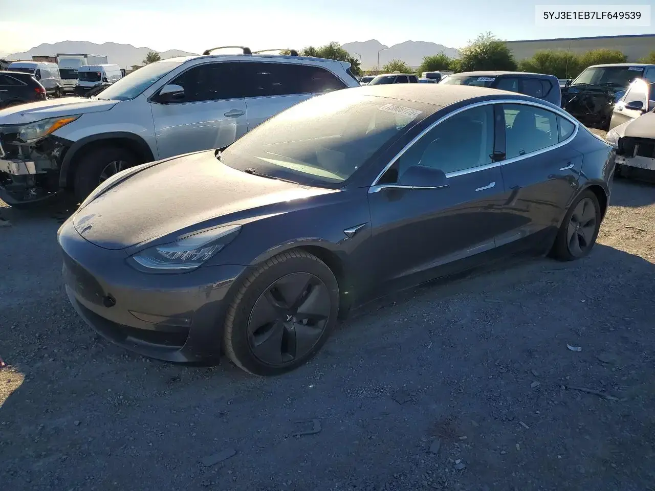 Tesla Model 3 2020