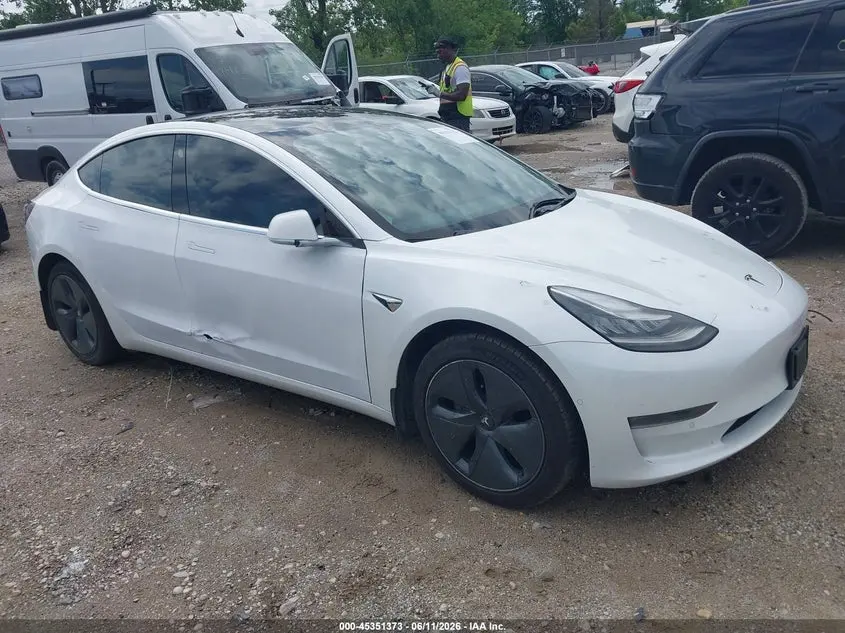 Tesla Model 3 Long Range/Performance 2019
