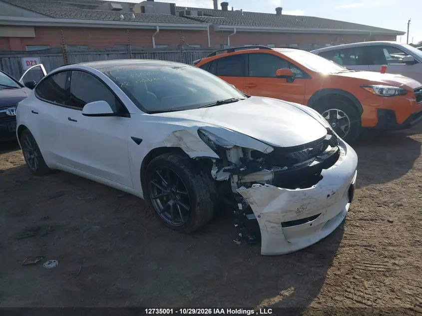 Tesla Model 3 2022