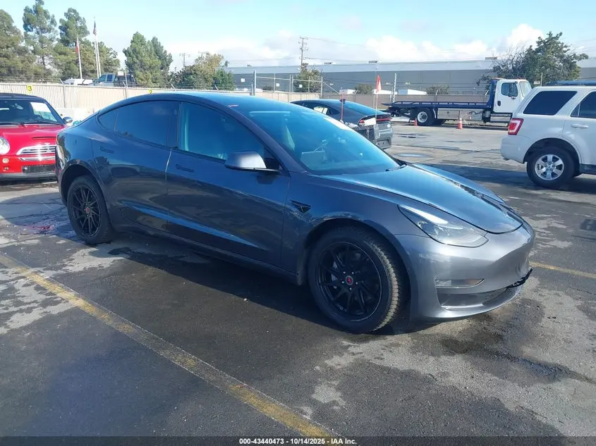 Tesla Model 3 Long Range Dual Motor All-Wheel Drive 2021