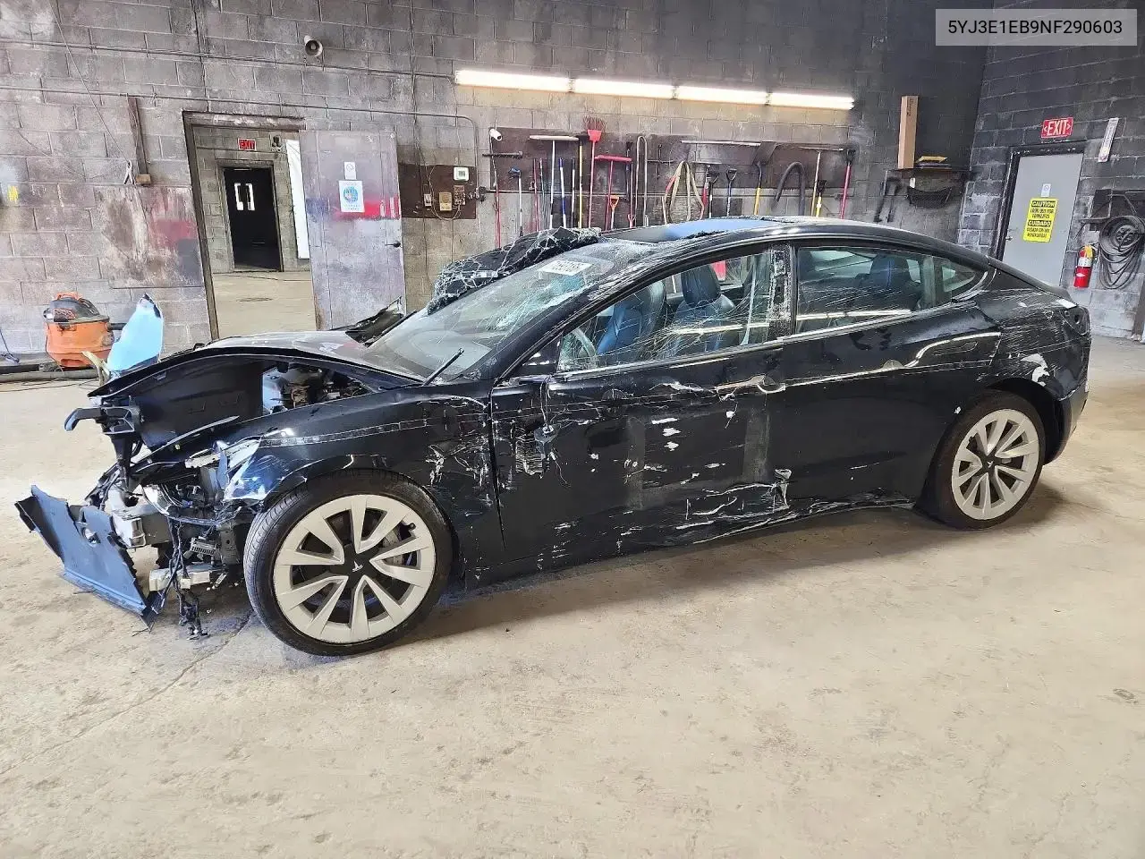 Tesla Model 3 2022