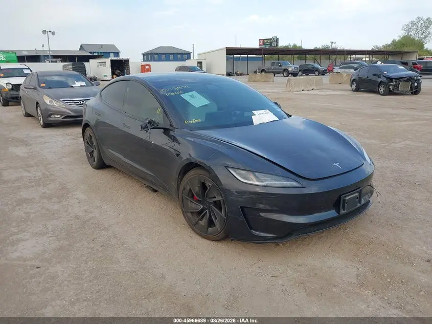 Tesla Model 3 Performance All-Wheel Drive 2024