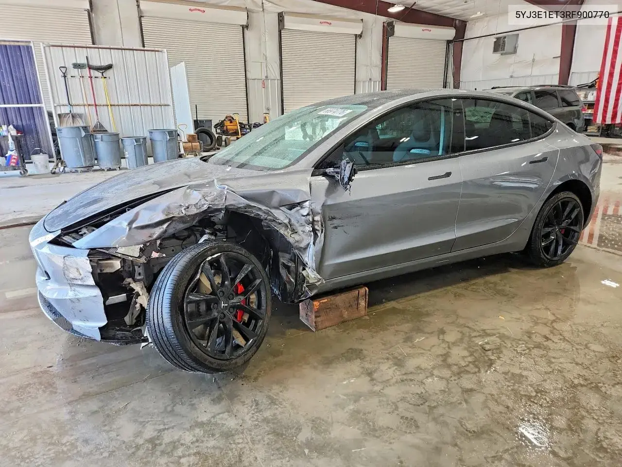Tesla Model 3 2024