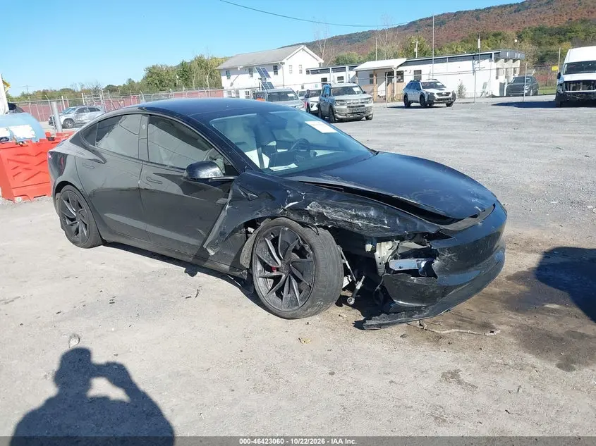Tesla Model 3 Performance All-Wheel Drive 2025