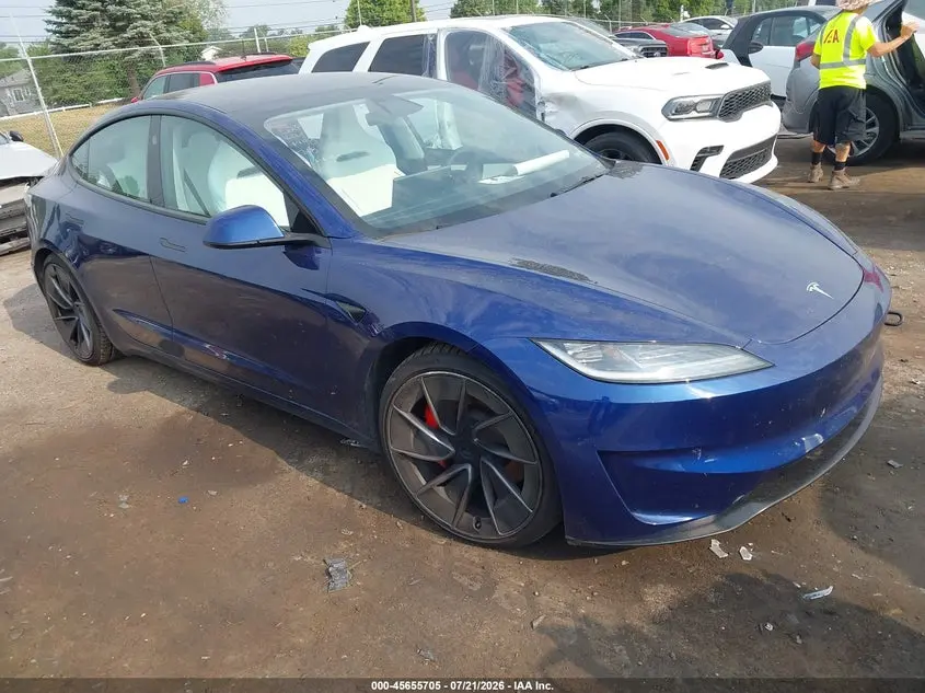 Tesla Model 3 Performance All-Wheel Drive 2024
