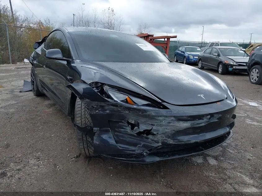 Tesla Model 3 Performance All-Wheel Drive 2024