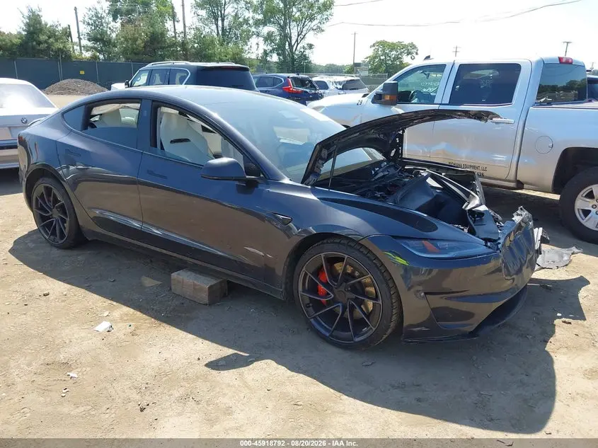 Tesla Model 3 Performance All-Wheel Drive 2024