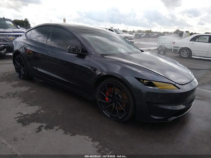 Tesla Model 3 Performance All-Wheel Drive 2024