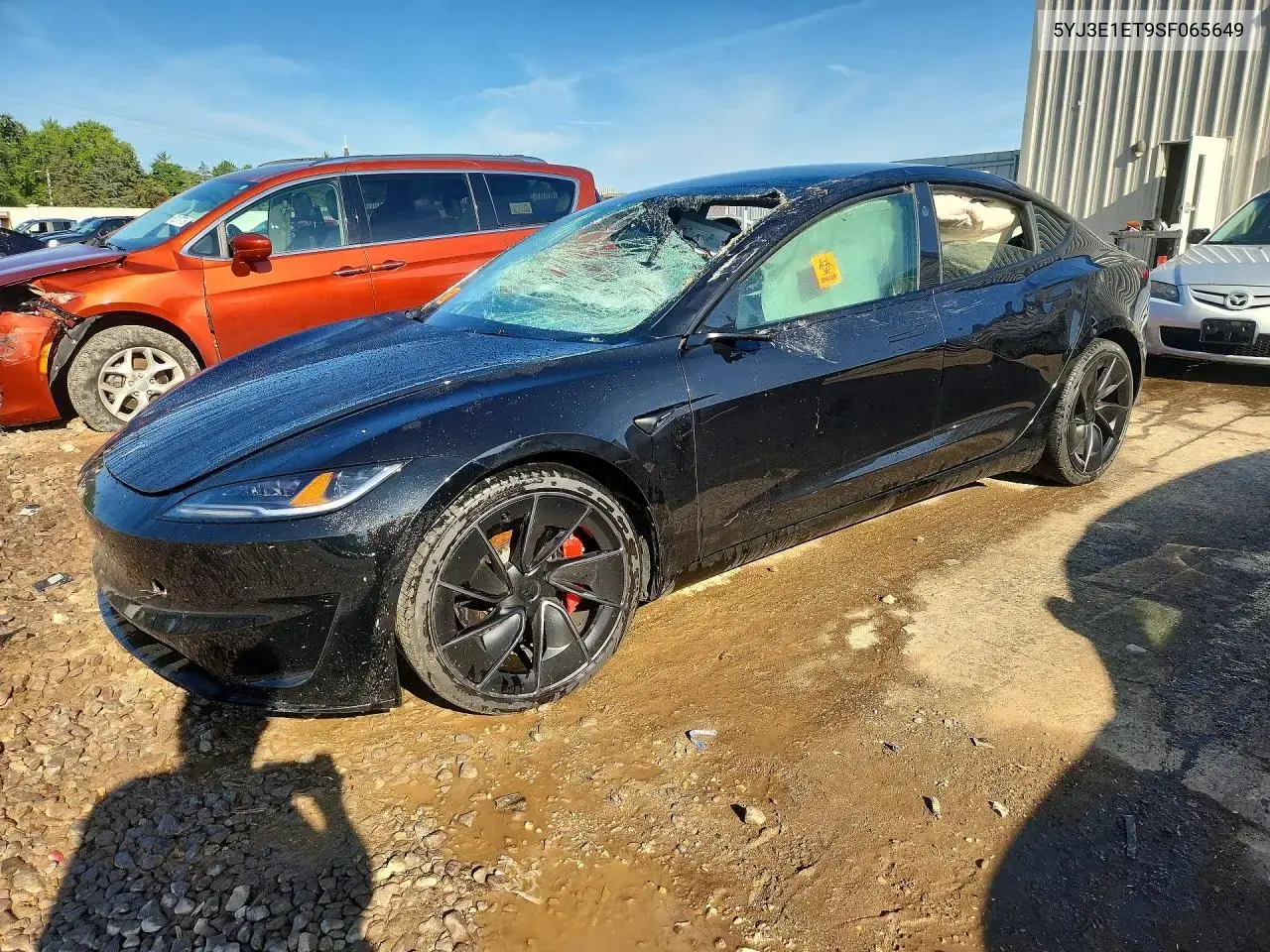 Tesla Model 3 2025