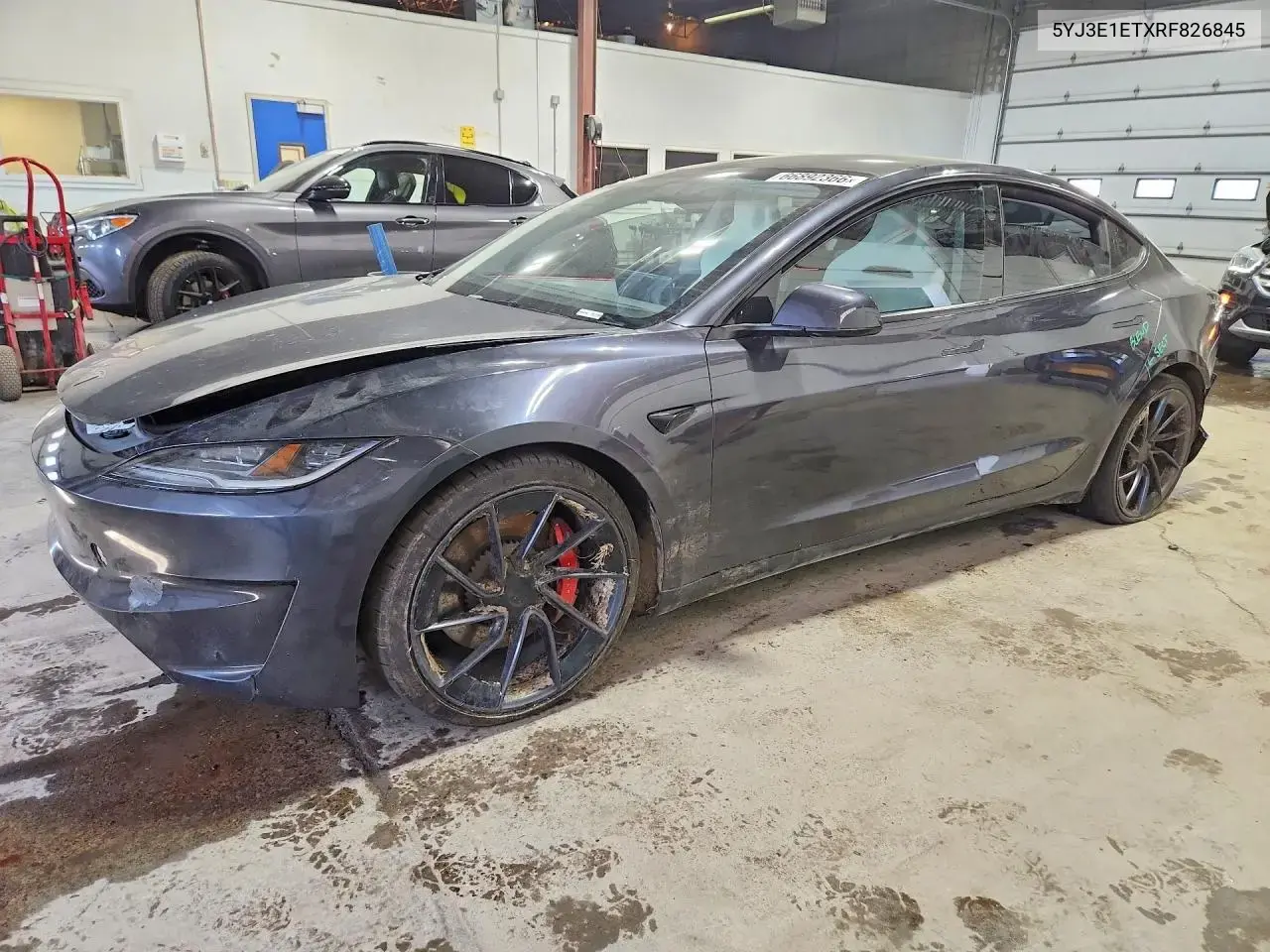 Tesla Model 3 2024