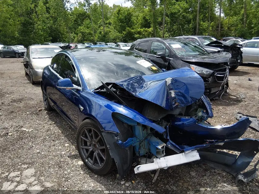 Tesla Model 3 2020