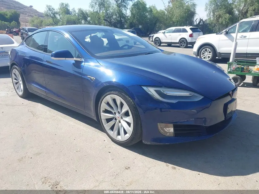 Tesla Model S 2016