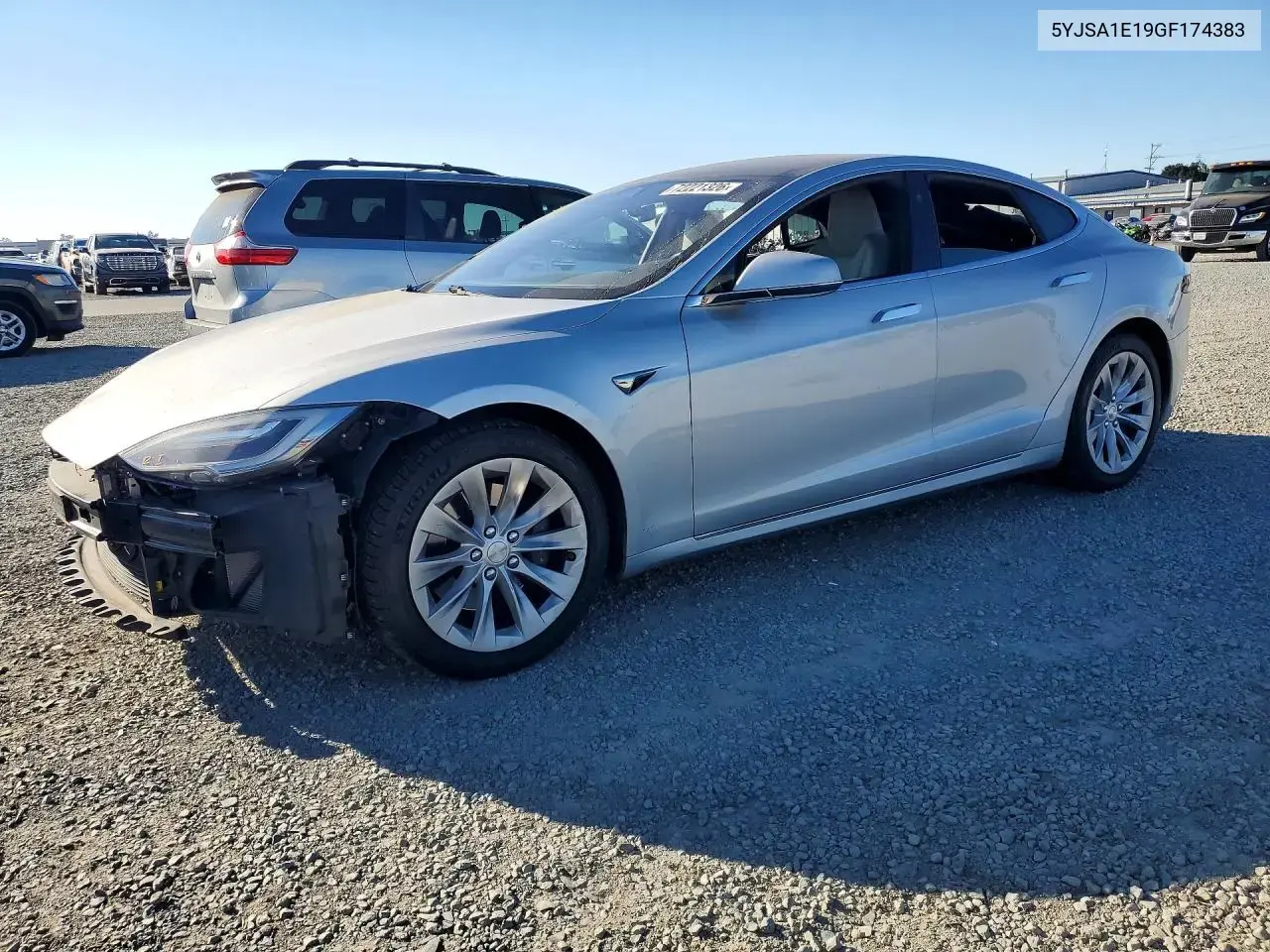 Tesla Model S 2016