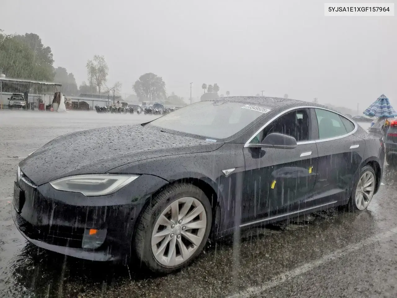 Tesla Model S 2016