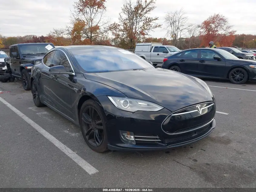 Tesla Model S 70D/85D/P85D 2015
