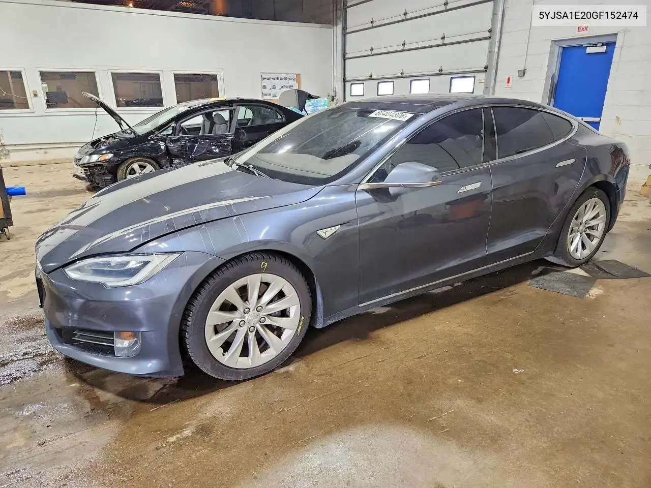 Tesla Model S 2016