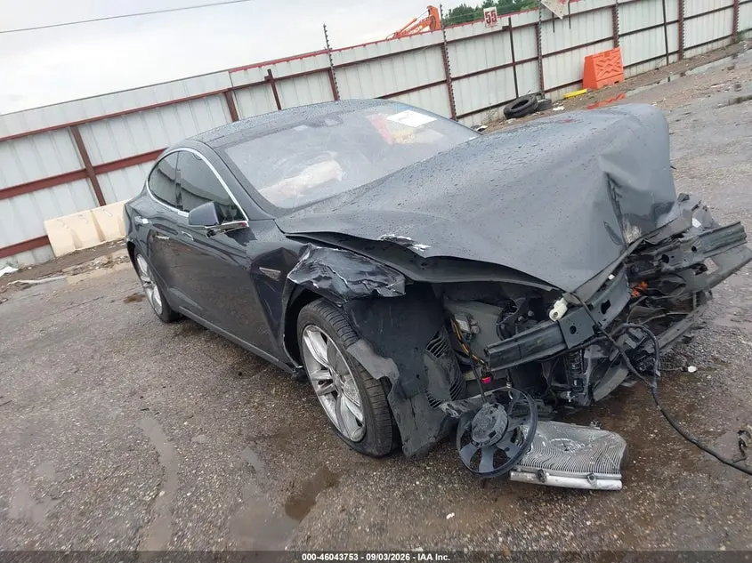 Tesla Model S 70D/85D/P85D 2015