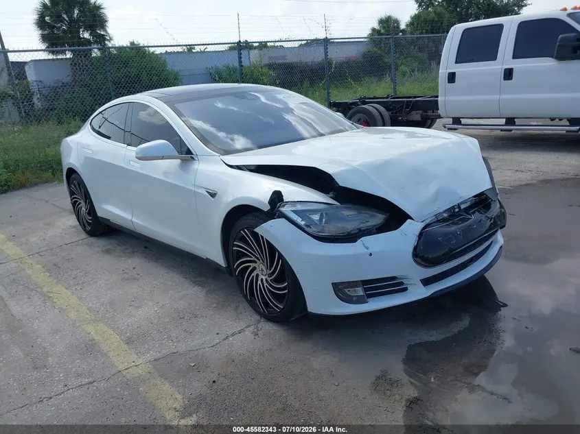 Tesla Model S 70D/85D/P85D 2015