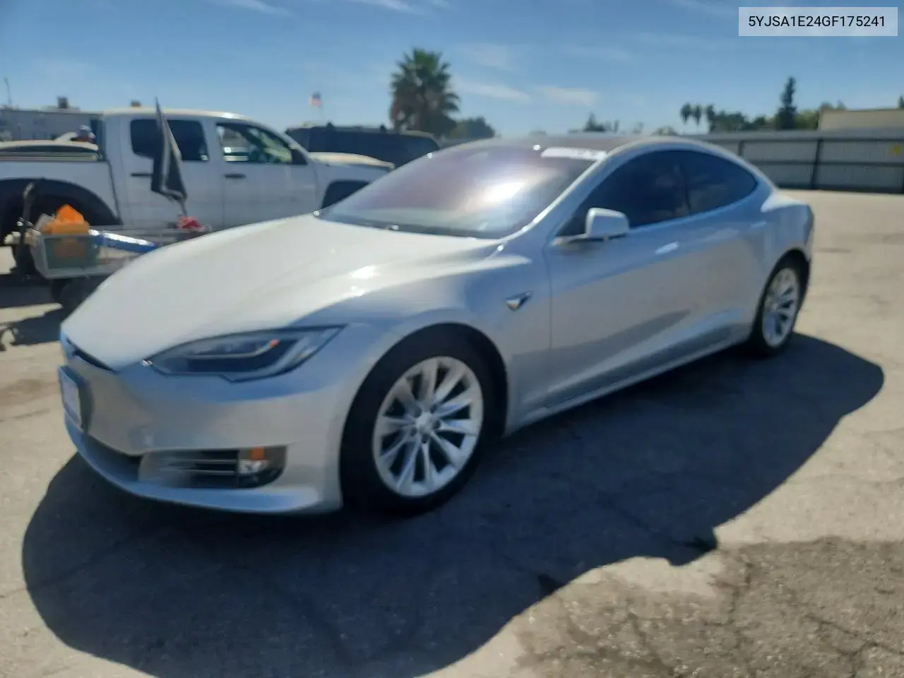 Tesla Model S 2016