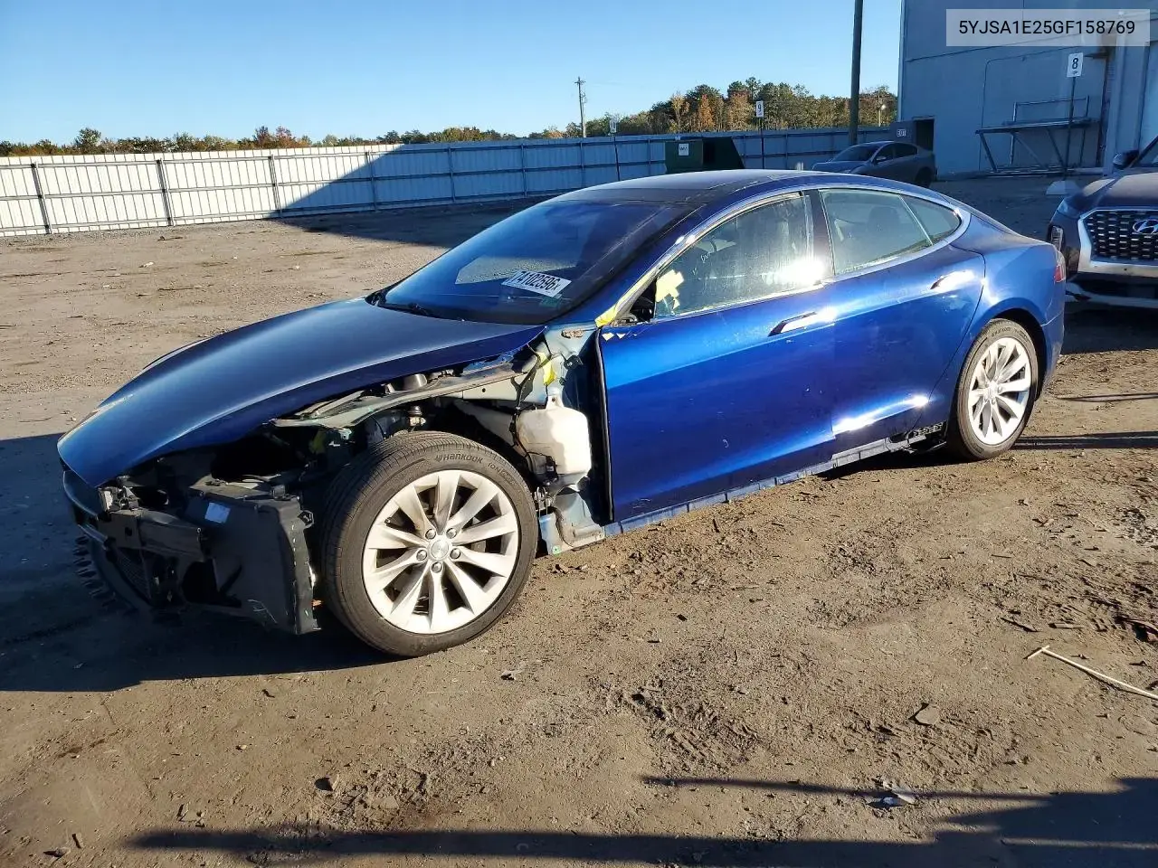 Tesla Model S 2016