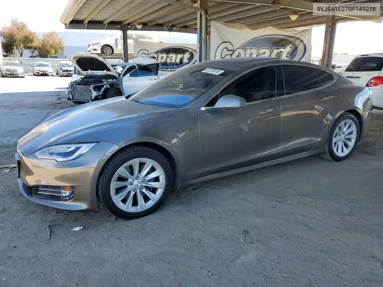 Tesla Model S 2016