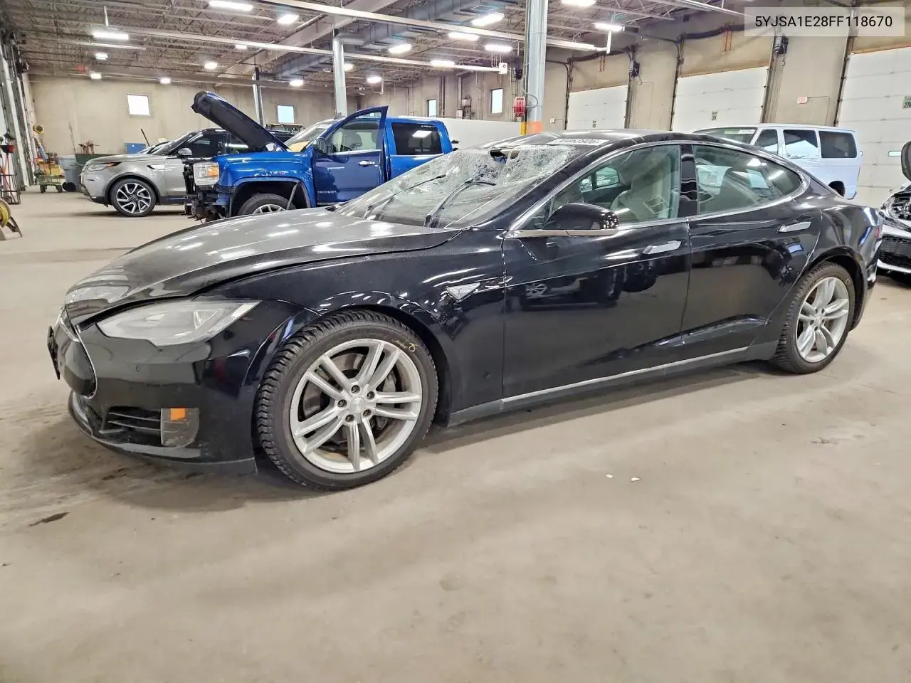 Tesla Model S 2015