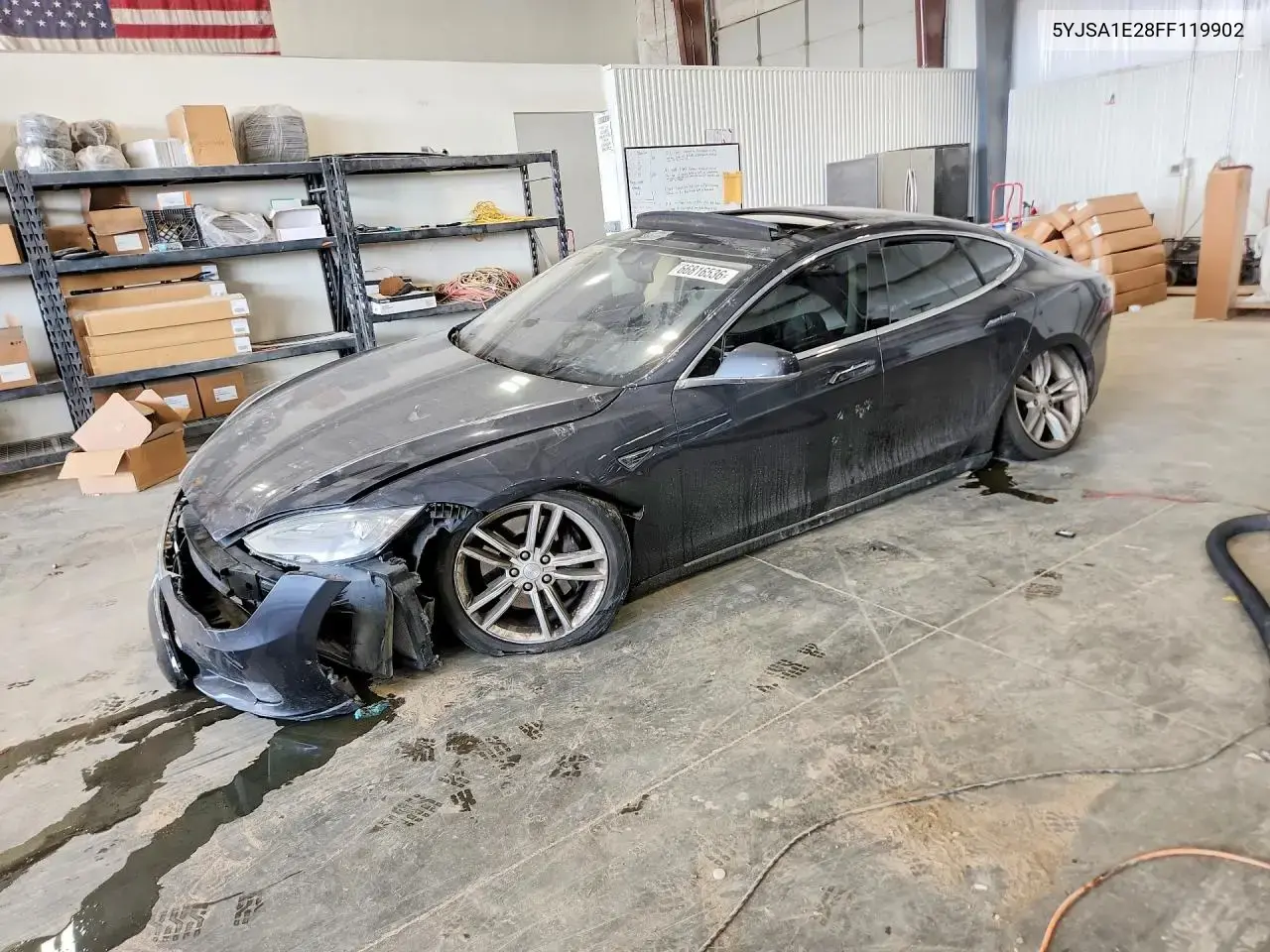 Tesla Model S 2015