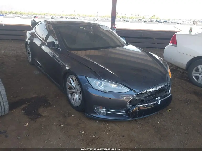 Tesla Model S 2016