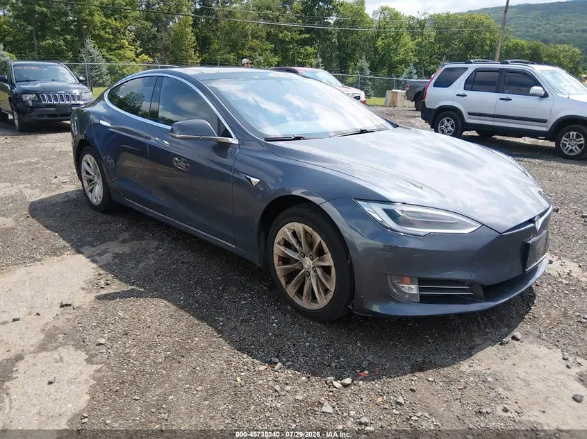 Tesla Model S 2018